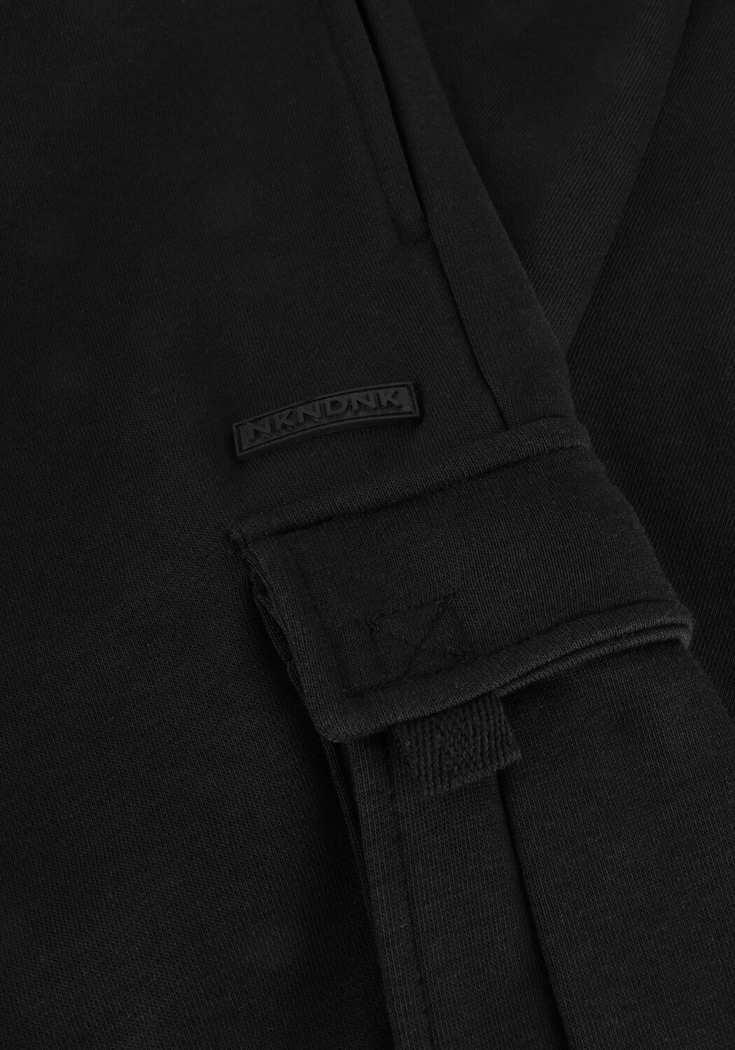 NIK & NIK Pantalon cargo JUSTIN SWEATPANTS en noir - large