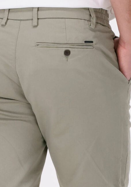 Olijf DSTREZZED Korte broek JOGGER SHORTS TWILL KNIT - large