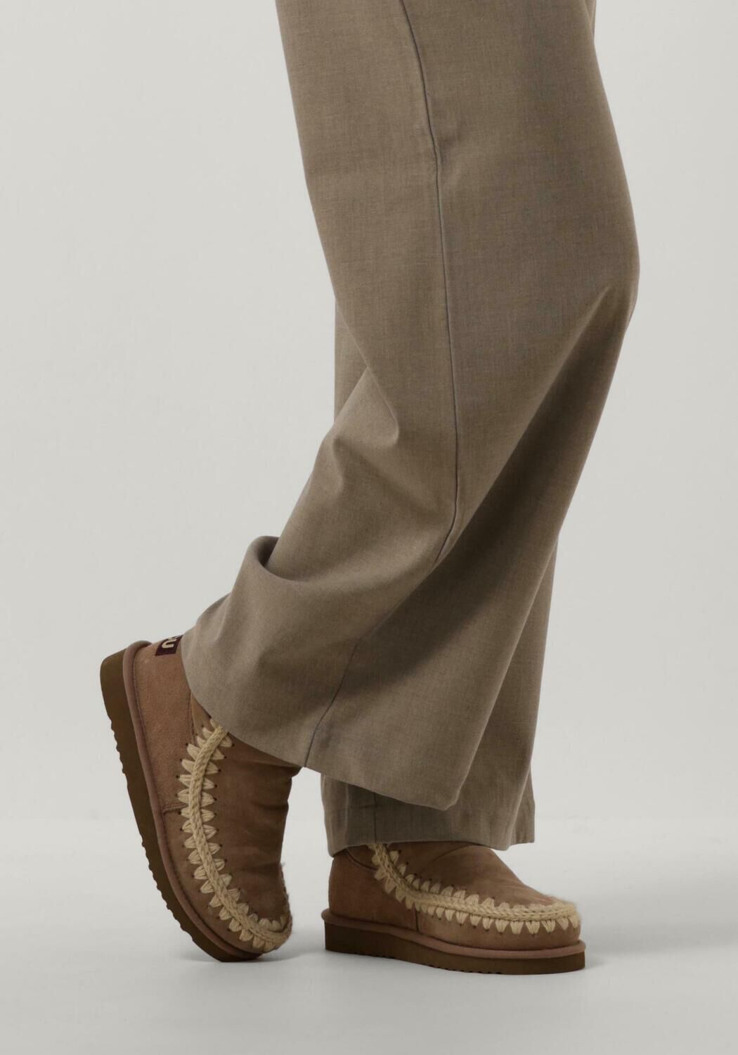 Taupe MOU  ESKIMO 18 GLITTER LOGO - large