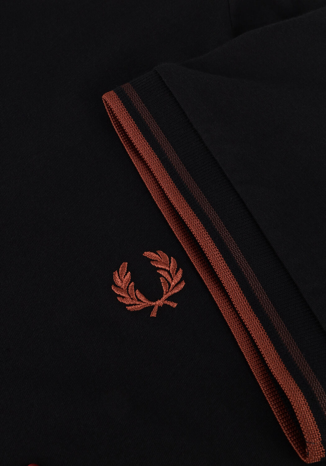 FRED PERRY T-shirt TWIN TIPPED T-SHIRT en noir - large