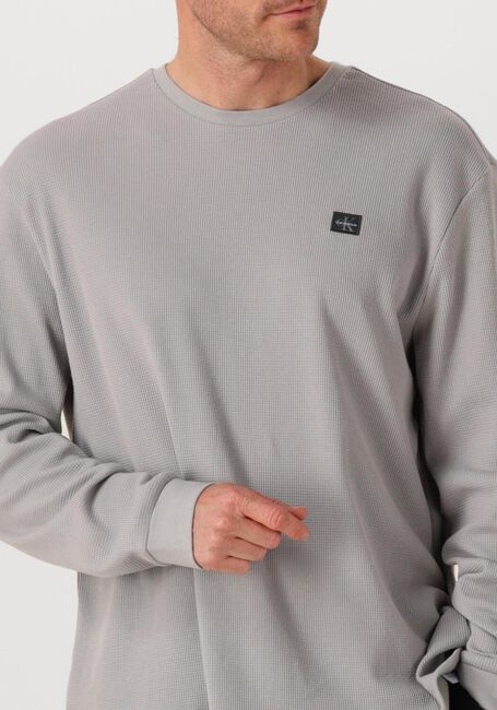 Grijze CALVIN KLEIN Trui LS WAFFLE BADGE CREWNK TEE - large