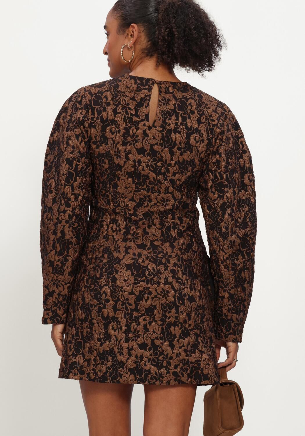 NOTRE-V Mini robe NV-IZABEL en noir - large