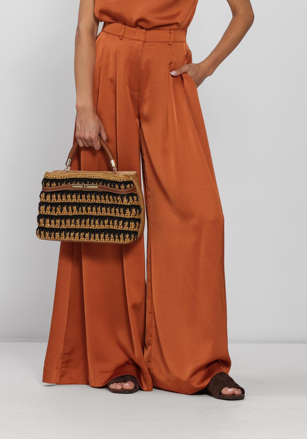 Oranje DANTE6 Pantalon DANTE6-ONIQUE WIDE LEG SATIN PANTS - large