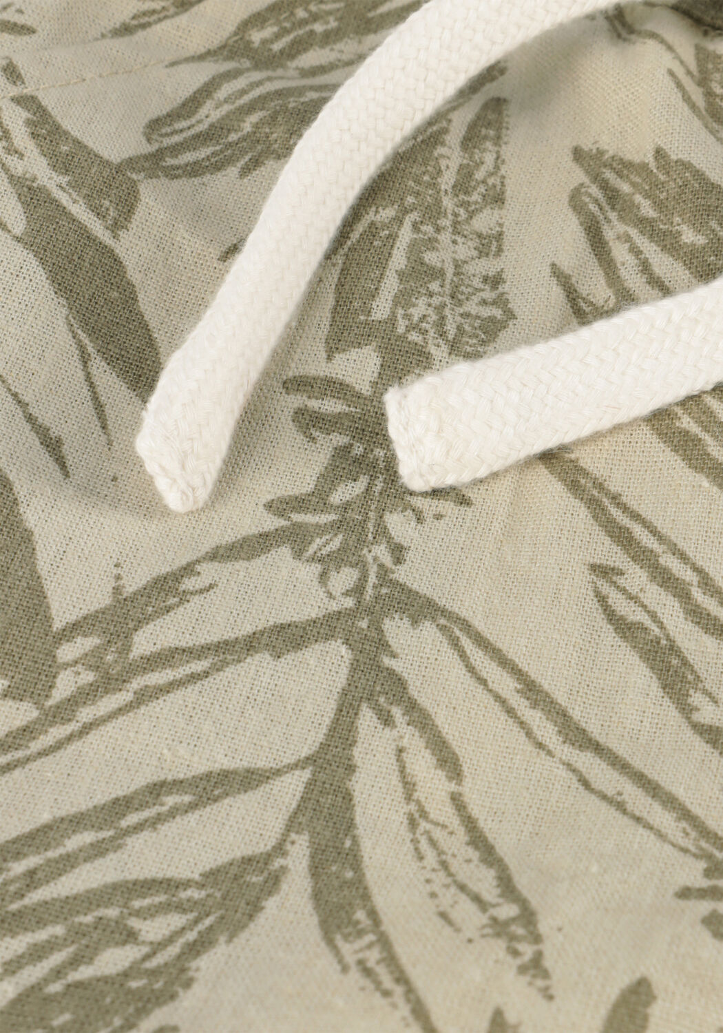 KOKO NOKO Pantalon courte P54851 en beige - large