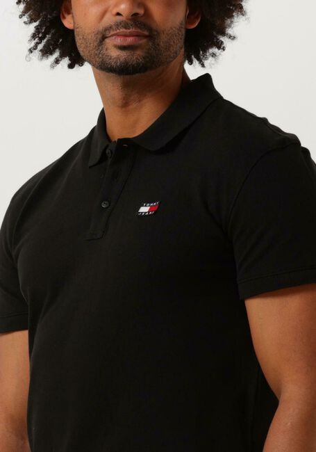 TOMMY JEANS Polo TJM CLSC XS BADGE POLO en noir - large