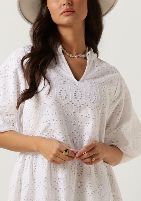 NOTRE-V Mini robe NV-DONNA DRESS BRODERIE ANGLAISE DRESS en blanc - large