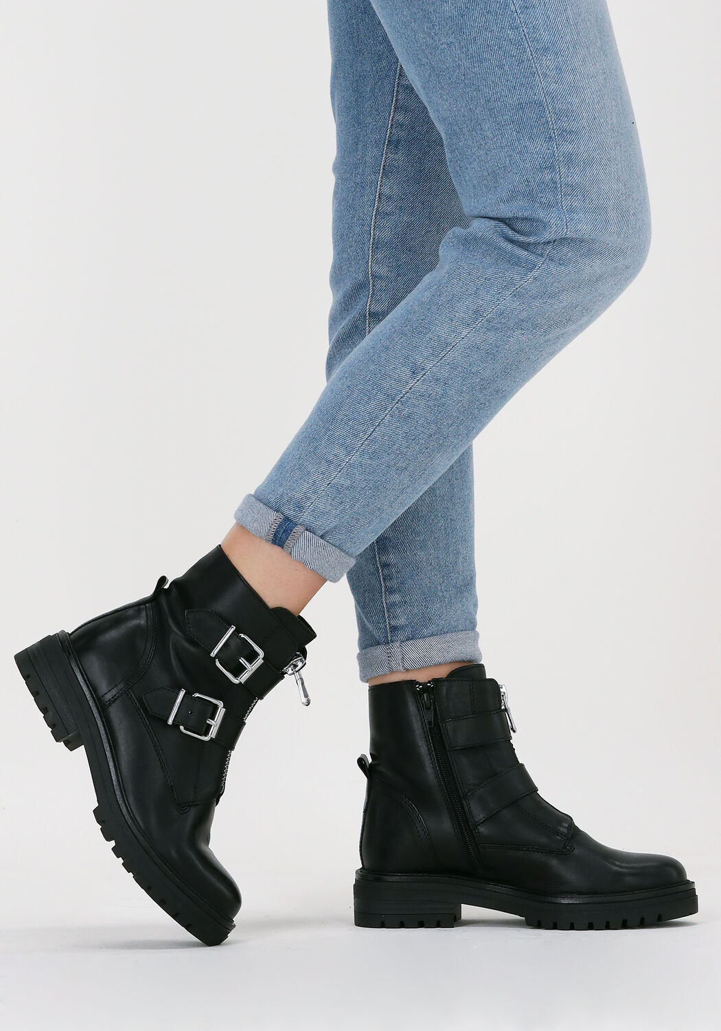 OMODA LPMONK 01 Boots en noir Omoda