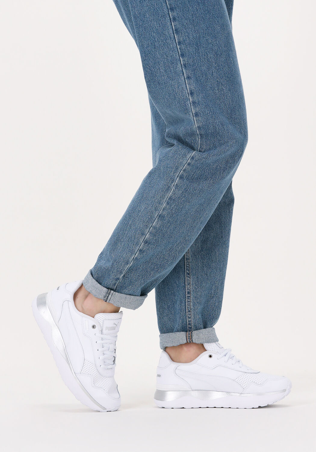 Witte PUMA Lage sneakers R78 VOYAGE PREMIUM L Omoda