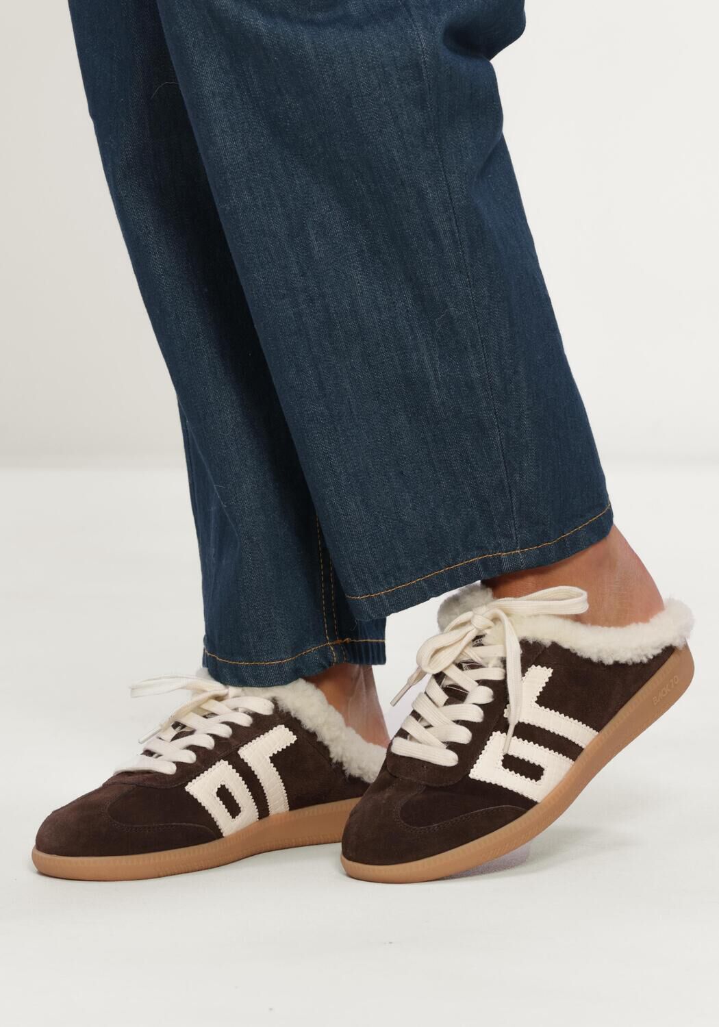 Camel BACK70 Sneakers EASTER - large