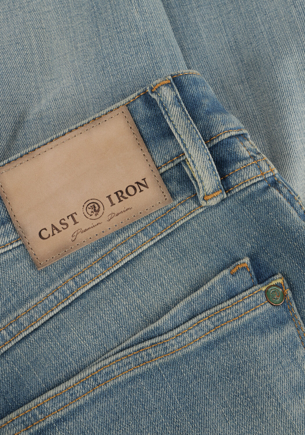 CAST IRON Jeans tapered SHIFTBACK TAPERED DESERT SAND FINISH en bleu - large