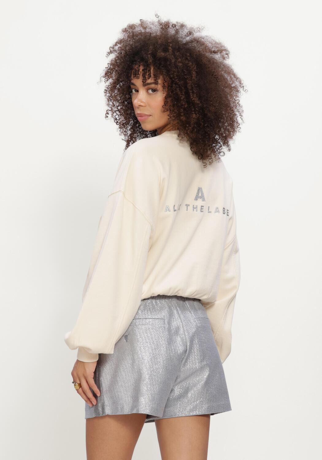 Creme ALIX THE LABEL Sweater LADIES KNITTED OVERSIZED SWEATER - large