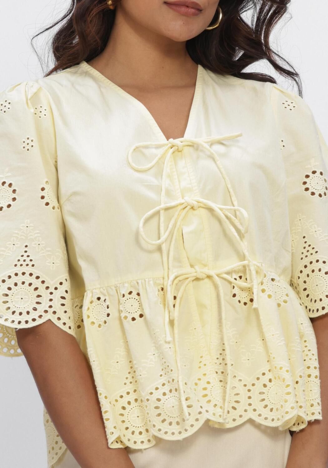 Gele Y.A.S.  YASCORNELIA 2/4 TIE TOP S. NOOS - large