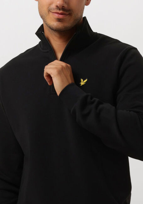 LYLE & SCOTT Chandail LOOPBACK QUARTER ZIP SWEAT en noir - large