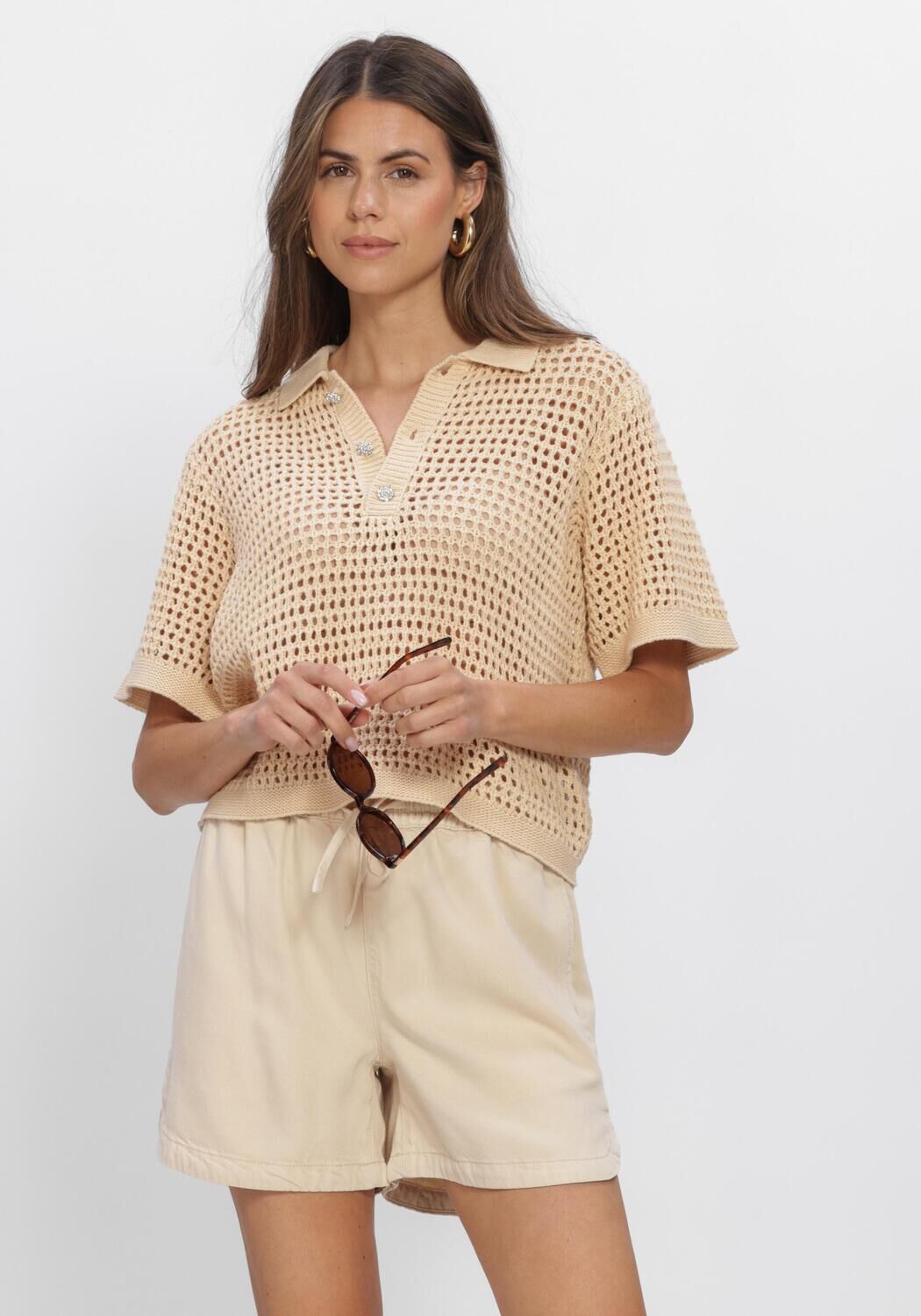 AMAYA AMSTERDAM LEWIS KNITWEAR Hauts & T-shirts en beige - large