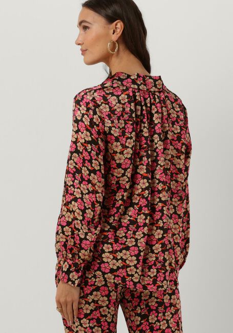 Roze SECOND FEMALE  VICTORY SHIRT - large