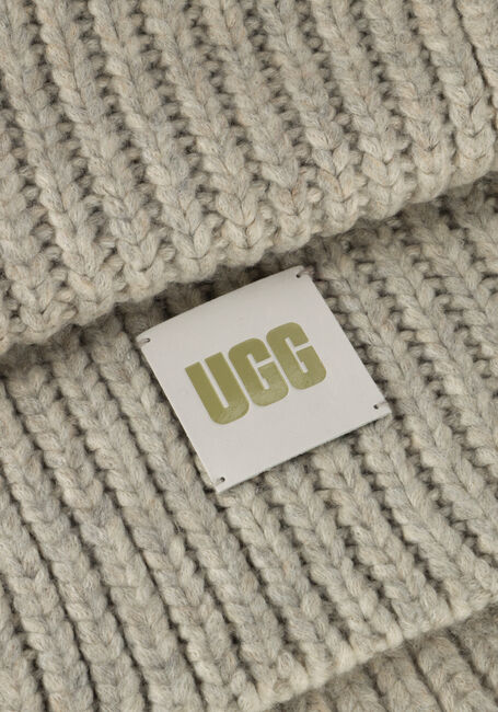 Lichtgrijze UGG Muts CHUNKY RIB BEANIE KNIT POM SET - large