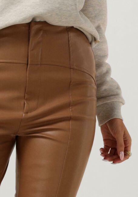 JOSH V Pantalon MARYM en camel - large