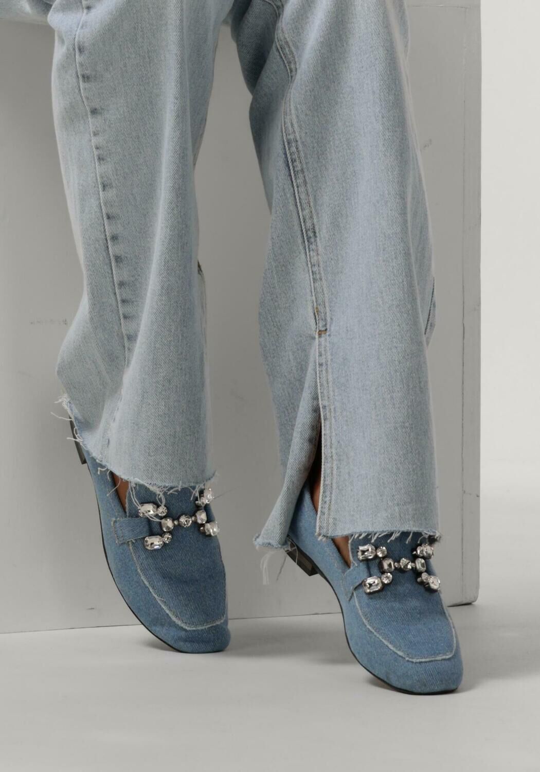 NOTRE-V 6112 Loafers en bleu - large