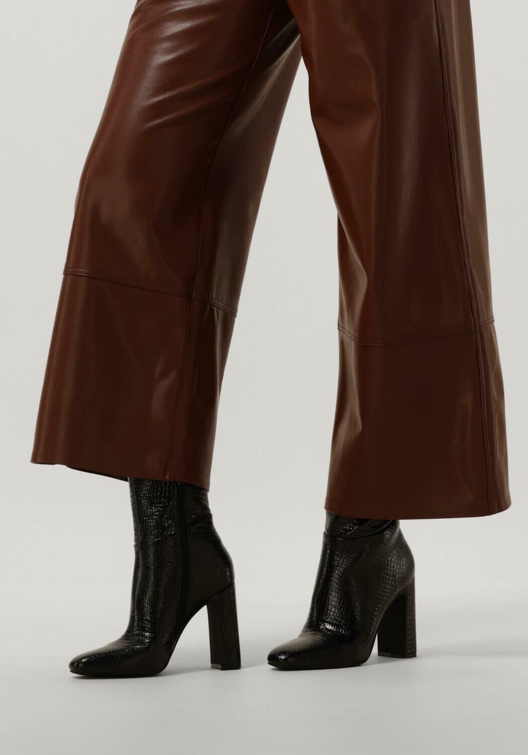 Steve madden sales laarsjes zwart