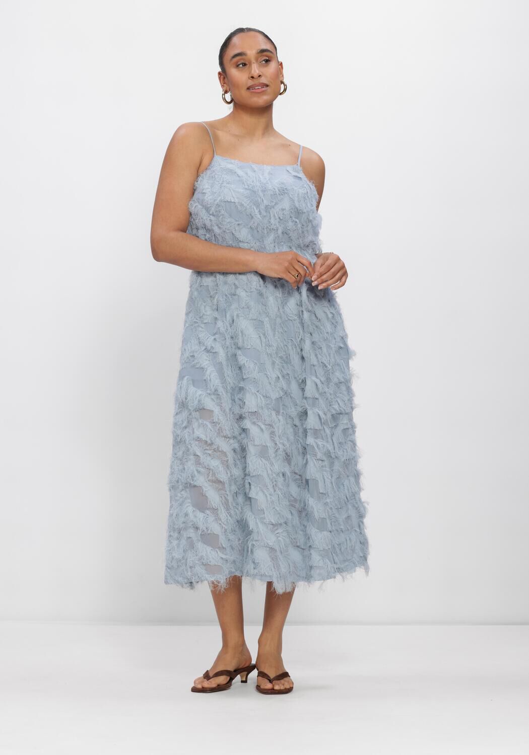 SELECTED WOMEN Robe midi SLFMYLINE REGULAR MIDI STRAP DRESS en bleu - large