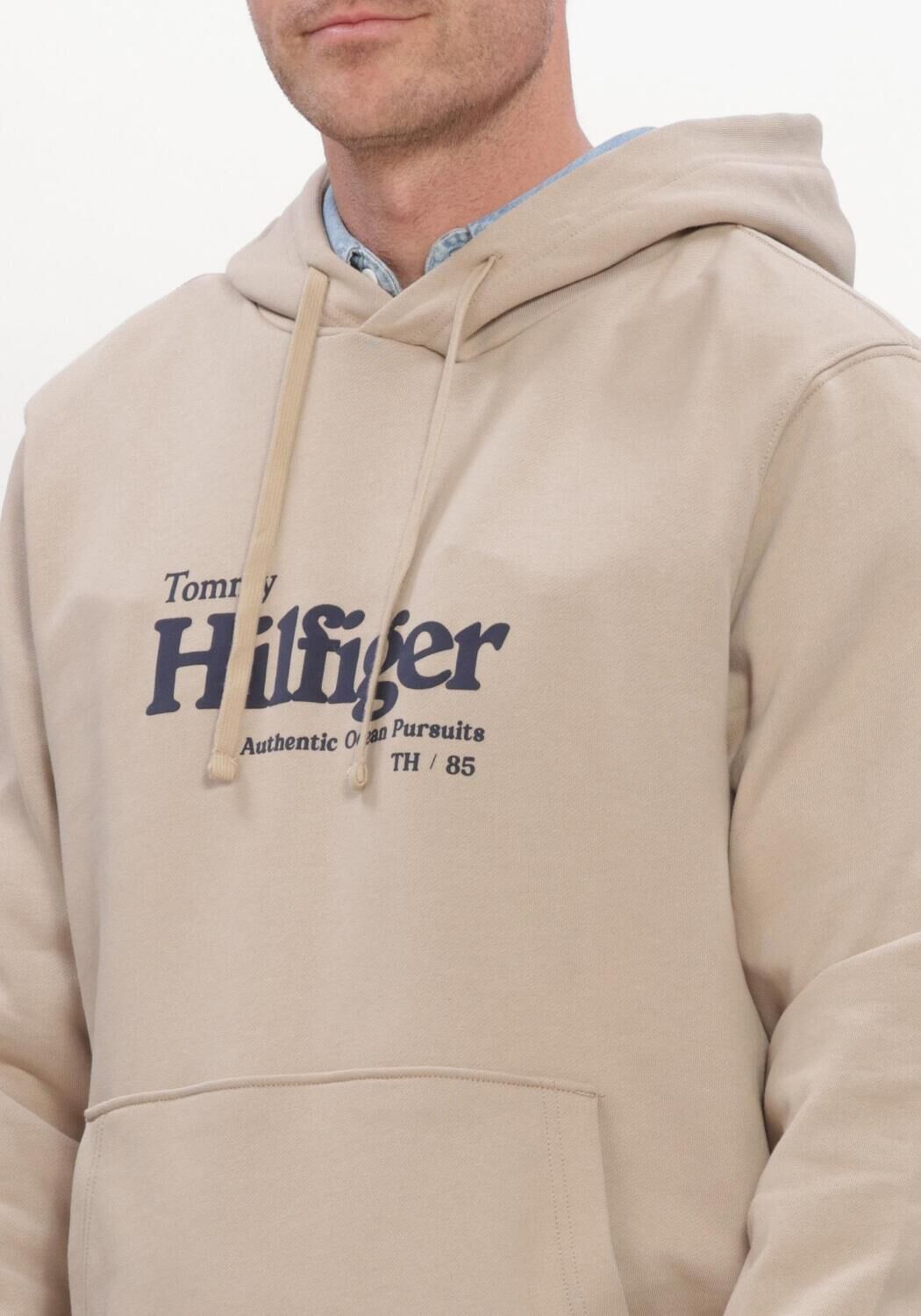 TOMMY HILFIGER Chandail NAUTICAL GRAPHIC HOODIE en beige - large