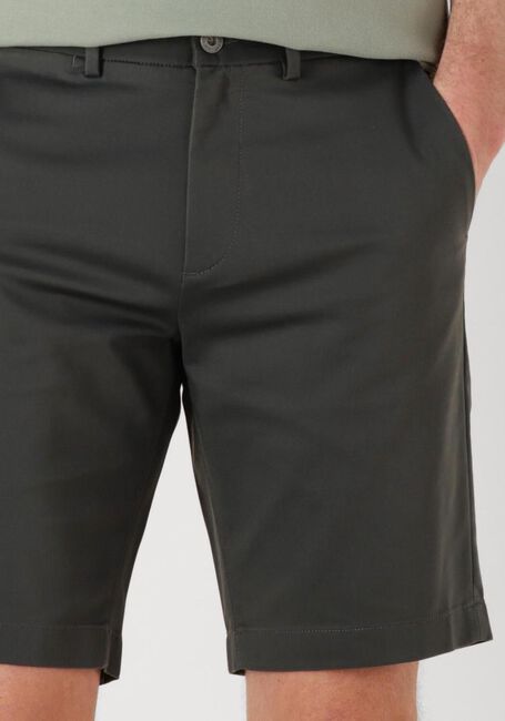 Olijf CAST IRON Broeken/jumpsuits RISER SHORTS COMFORT STRETCH - large