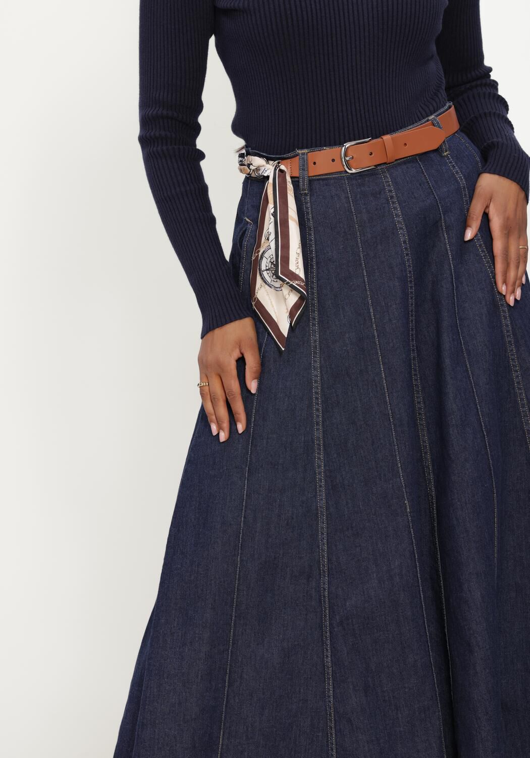 Donkerblauwe CAROLINE BISS Midirok 4716 - large