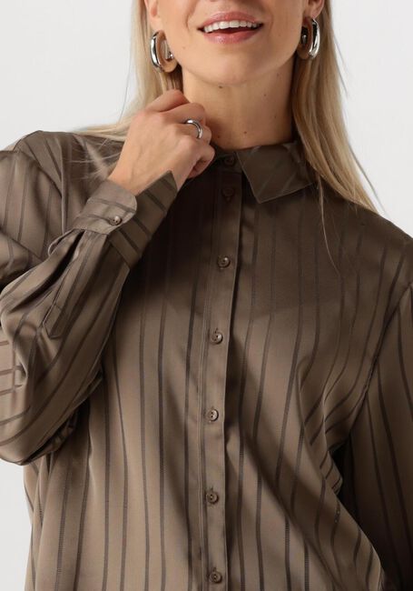 ANOTHER LABEL CATE Blouses en marron - large