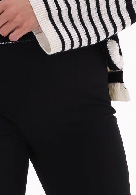 SECOND FEMALE Pantalon FIQUE TROUSERS en noir - large