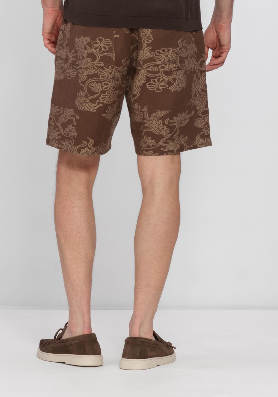 ANERKJENDT Pantalon courte AKJAN JACQ SHORTS en beige - large