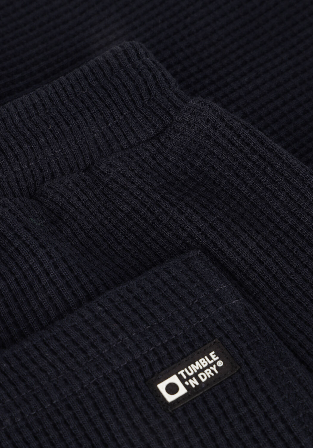 TUMBLE 'N DRY Pantalon courte ILE Bleu fonc&eacute; - large