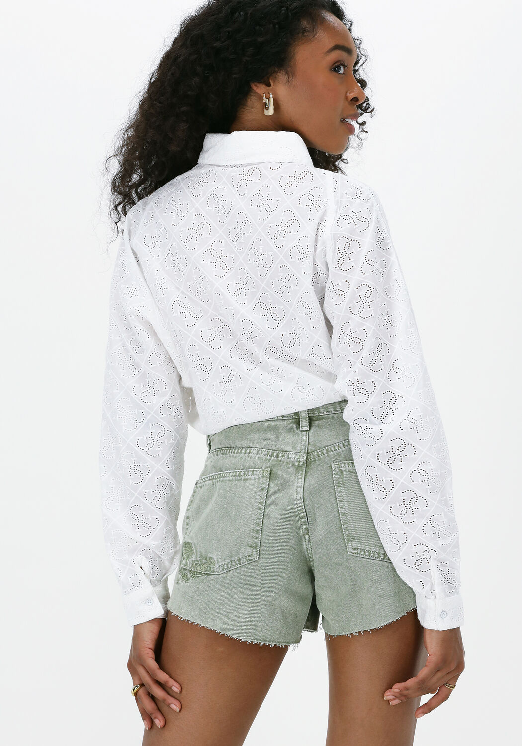 GUESS Blouse LS TINA SHIRT en blanc Omoda