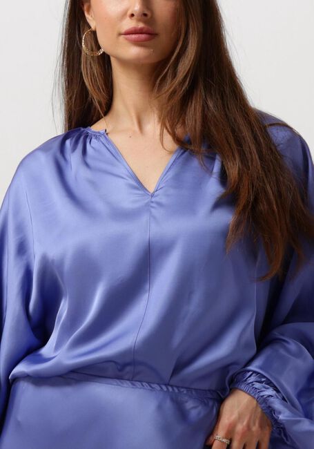 Lila RESORT FINEST  SATIN BALLOON BLOUSE - large
