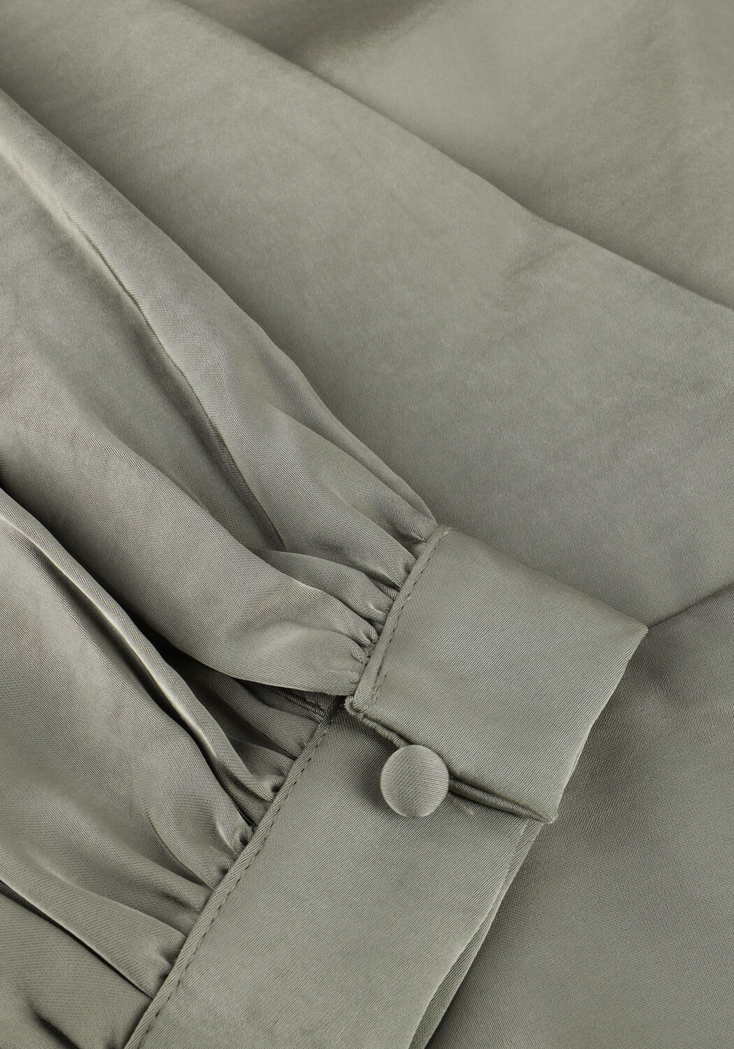 NEO NOIR RISTA HEAVY SATEEN BLOUSE Blouses en vert - large