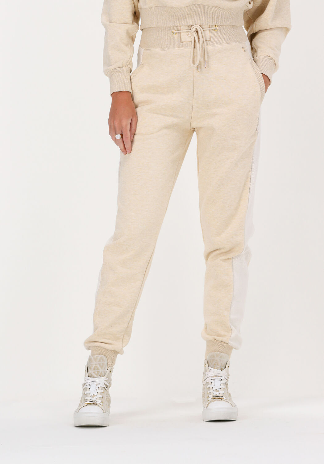zand josh v joggingbroek betty