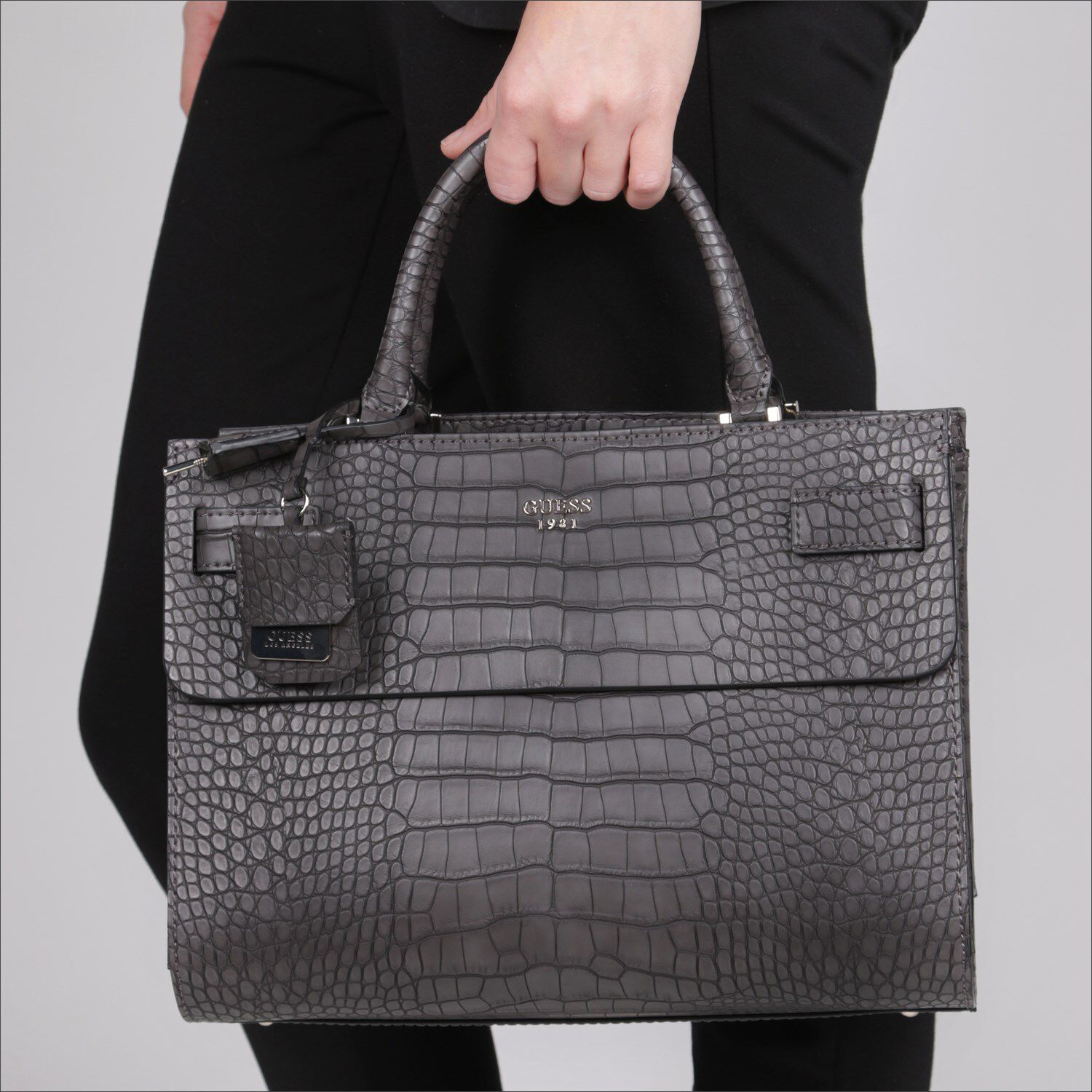 Sac guess gris deals