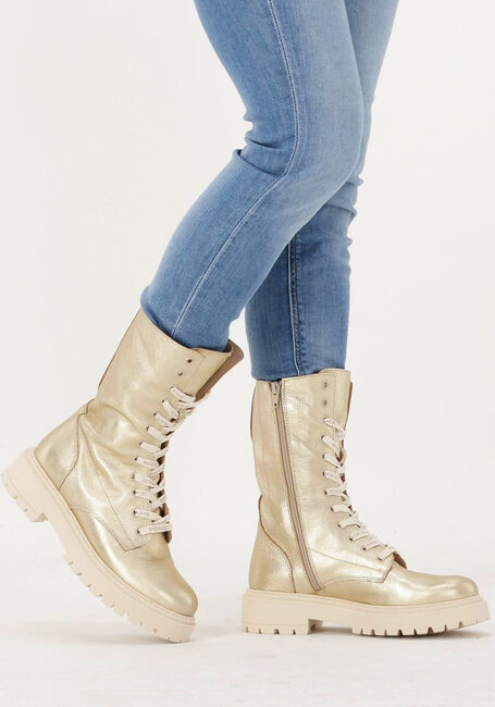 NIKKIE Bottines &agrave; lacets DEWIE BOOTS en or - large