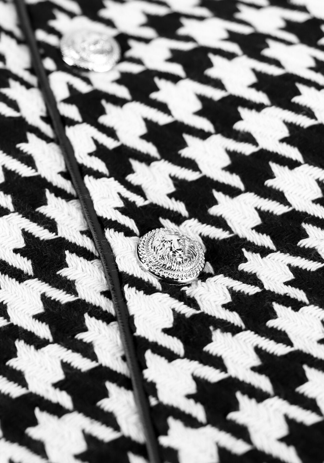 Zwarte COLOURFUL REBEL Pantalon CASSIDY SHORT - large