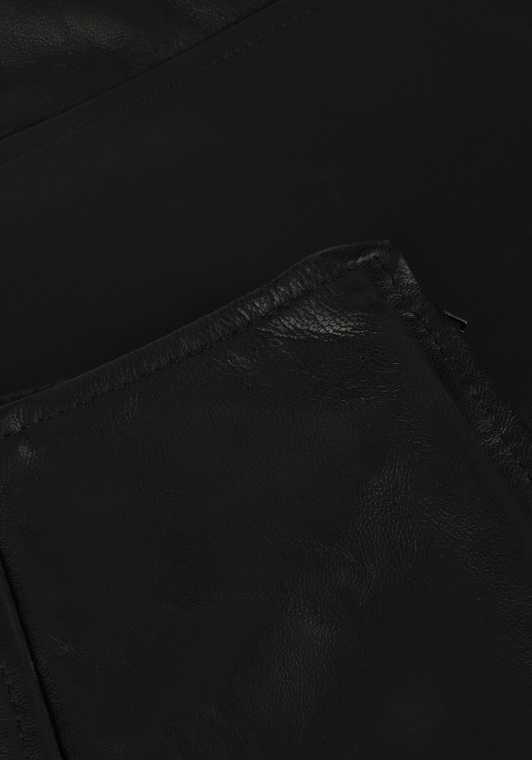 MODSTR&Ouml;M Mini-jupe KESSIMD SHORT SKIRT en noir - large