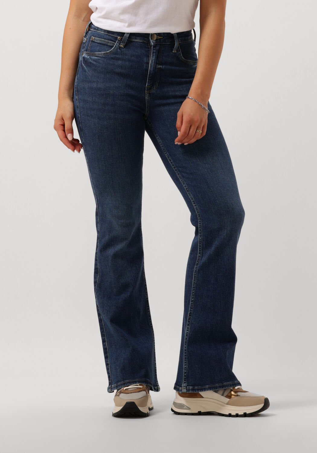Lee kleding on sale