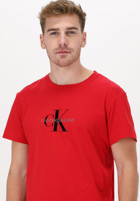 CALVIN KLEIN T-shirt ARCHIVAL MONOGRAM FLOCK TEE en rouge - large