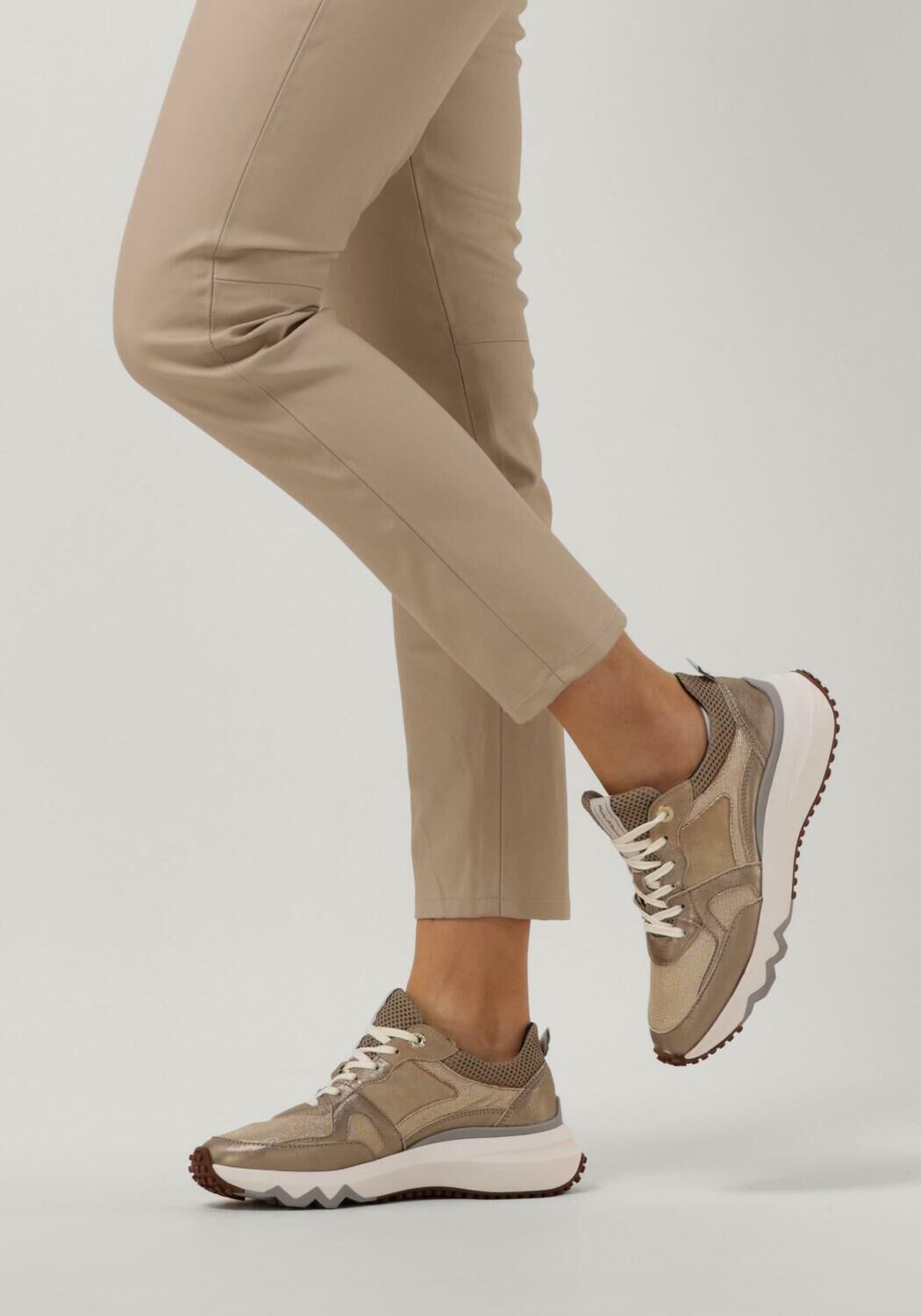 FLORIS VAN BOMMEL Baskets basses SFW-10111 en or - large