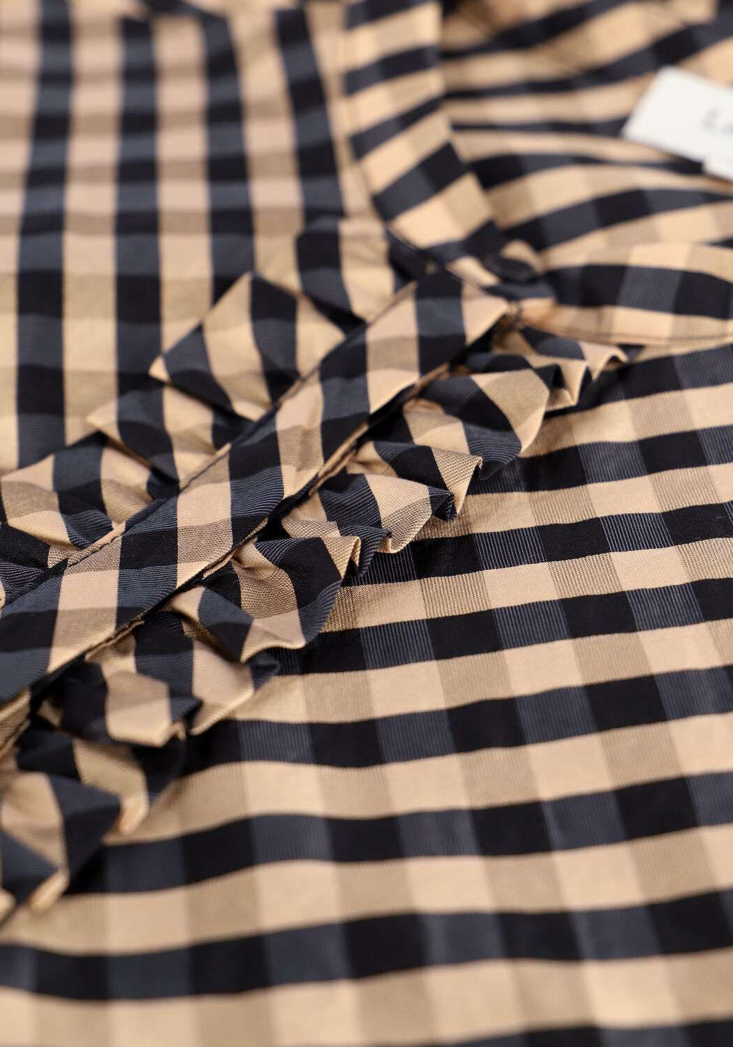 LEVETE ROOM KAMMA 5 Blouses en noir - large