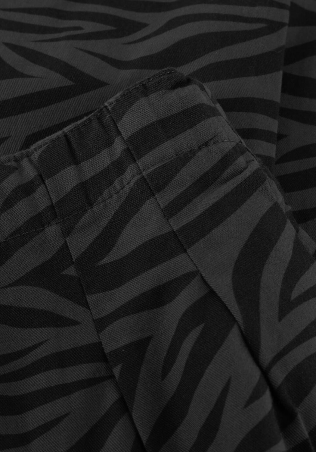 LIKE FLO Pantalon cargo FIENE FLO PANTS Gris fonc&eacute; - large