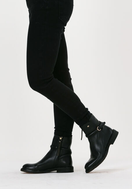 FRED DE LA BRETONIERE Bottillons 181010124 en noir - large