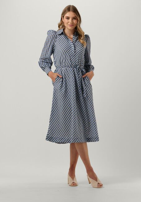 LEVETE ROOM Robe midi ANEMOONE 1 en bleu - large