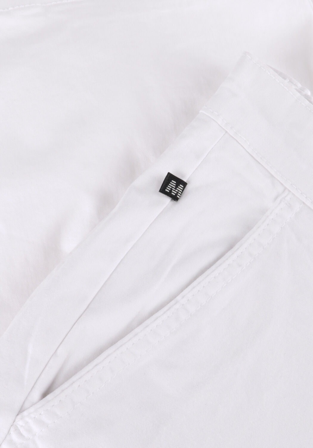 MATINIQUE Pantalon courte MATHOMAS SHORT en blanc - large