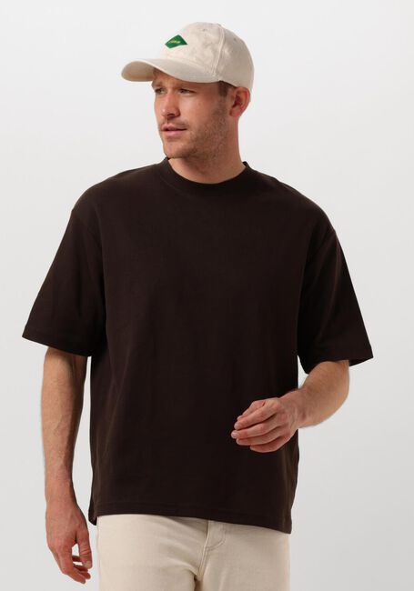 SELECTED HOMME T-shirt SLHLOOSEOSCAR SS O-NECK TEE NOOS en marron - large