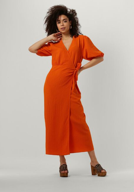 ANOTHER LABEL Robe maxi CAMILLE BUBBLE DRESS en orange - large
