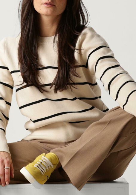 SELECTED FEMME Pull SLFLIVA LS KNIT O-NECK en beige - large
